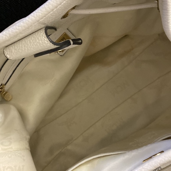 Sold ‼️Preloved MCM Tote Bag - Picture 7 of 7